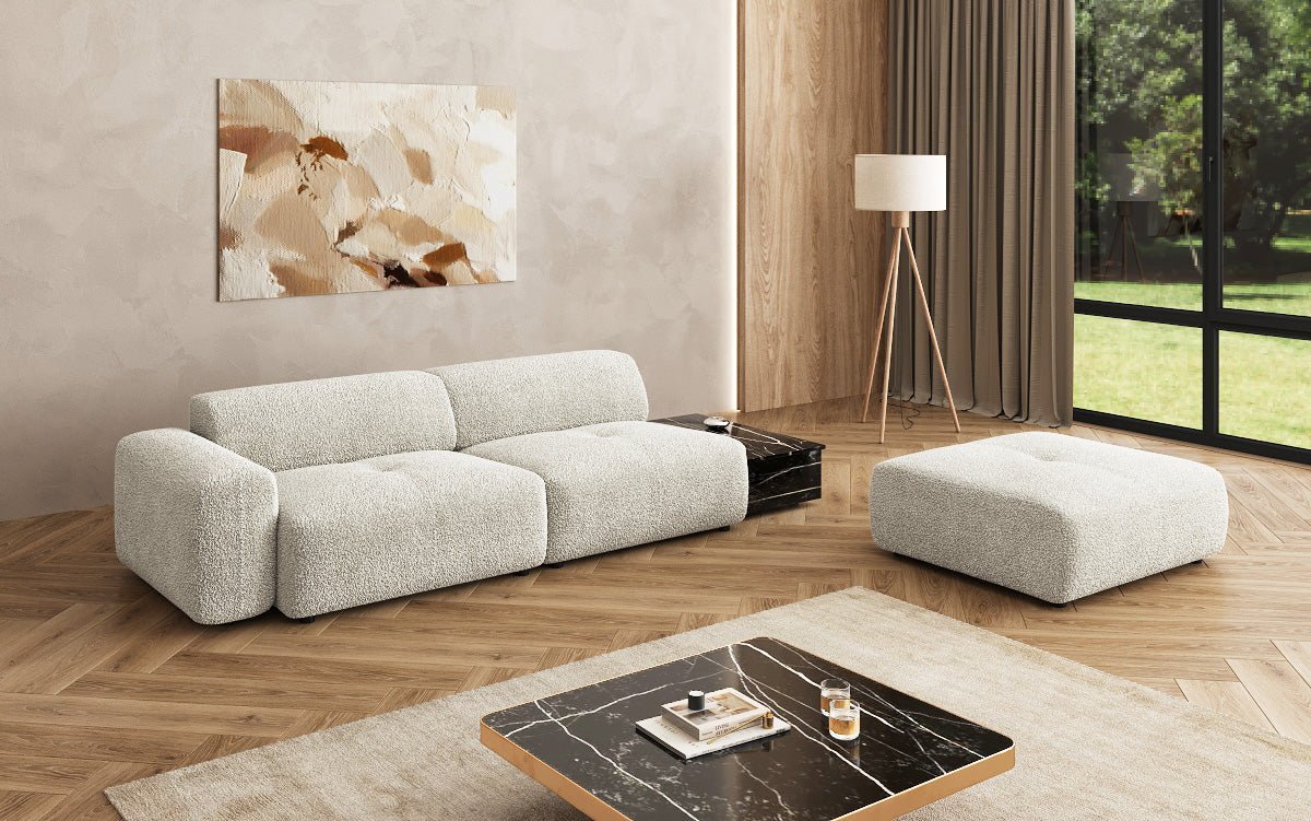 Designer Sofa Calm 3 Sitzer mit Beistellhocker und Beistelltisch in Bouclé