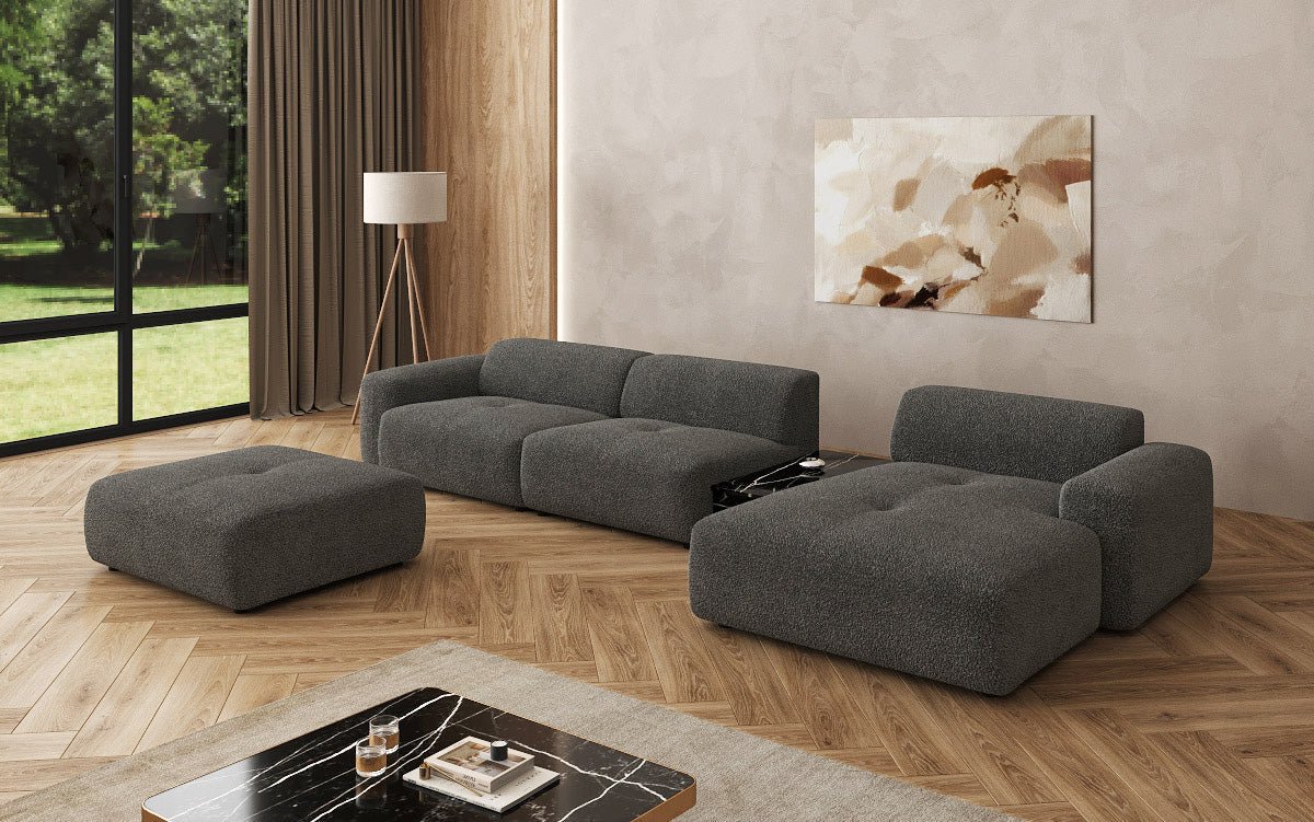 Designer Sofa Calm L mit Beistellhocker und Beistelltisch in Bouclé