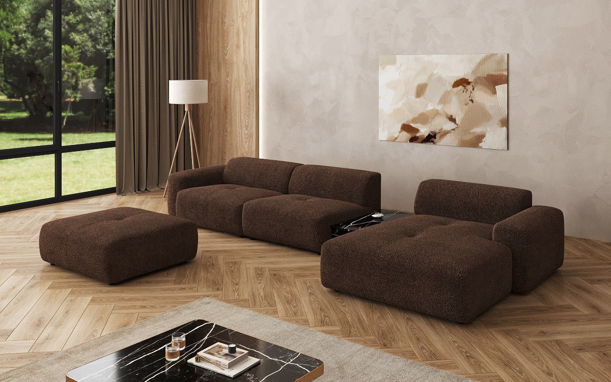 Designer Sofa Calm L mit Beistellhocker und Beistelltisch in Bouclé