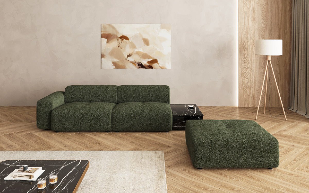 Designer Sofa Calm 3 Sitzer mit Beistellhocker und Beistelltisch in Bouclé