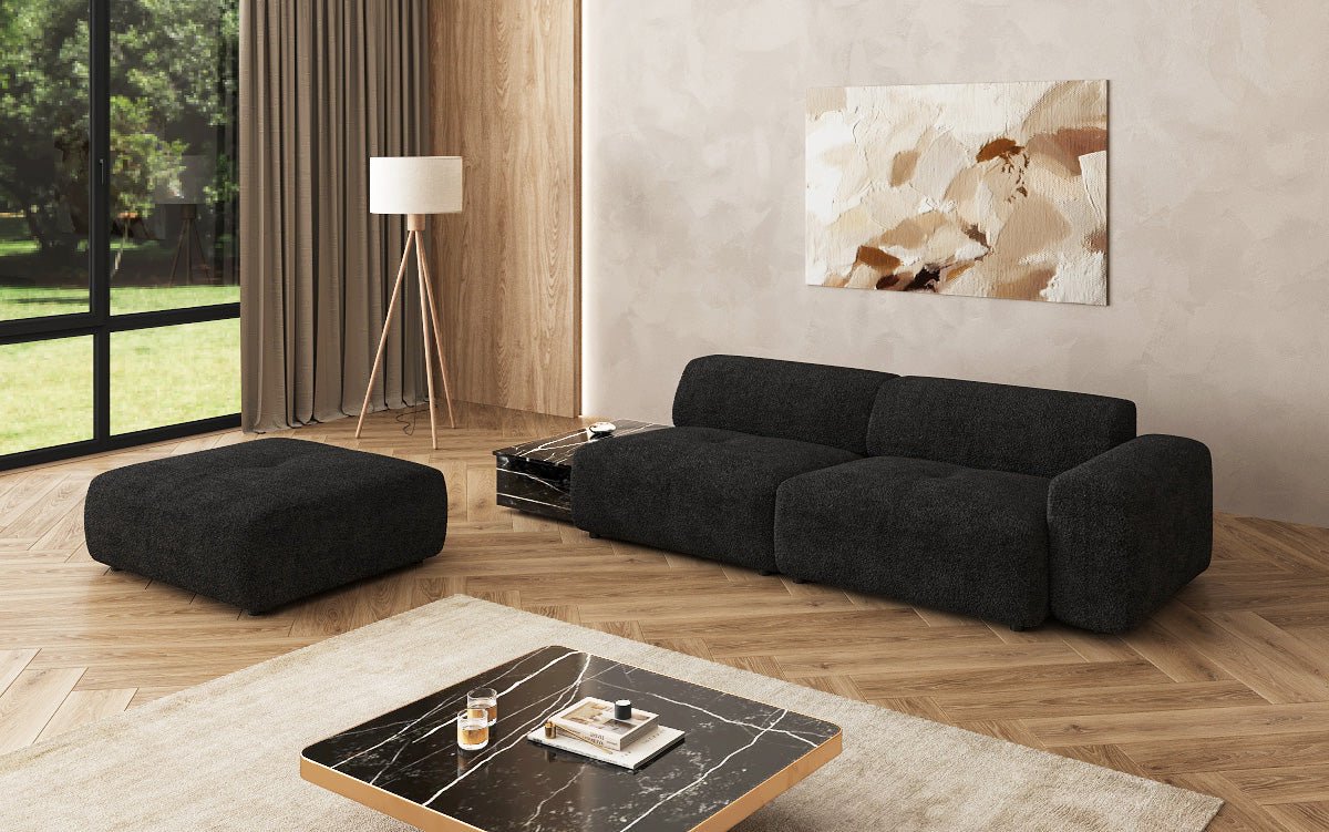 Designer Sofa Calm 3 Sitzer mit Beistellhocker und Beistelltisch in Bouclé