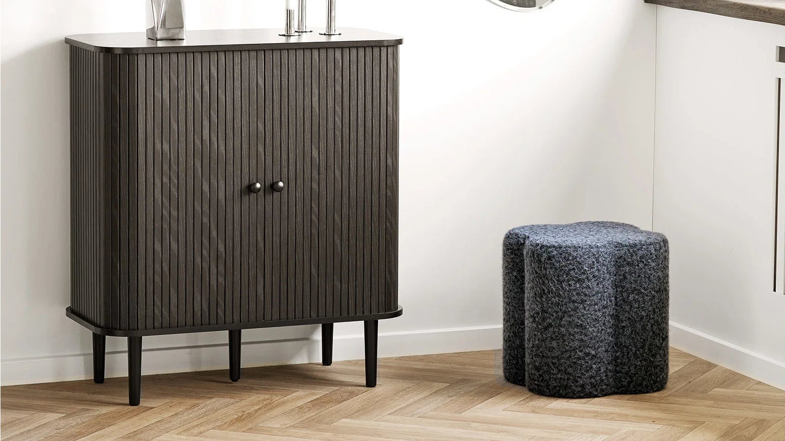 Beistellhocker Mercury - aus blauem Polyester