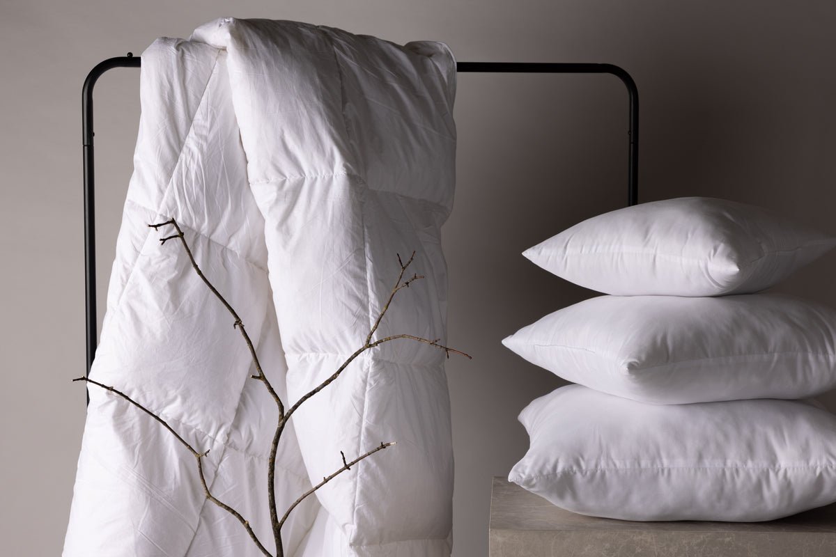 Premium Bettdecke Astralis 200 × 150 cm – Baumwolle & Feder-Mix