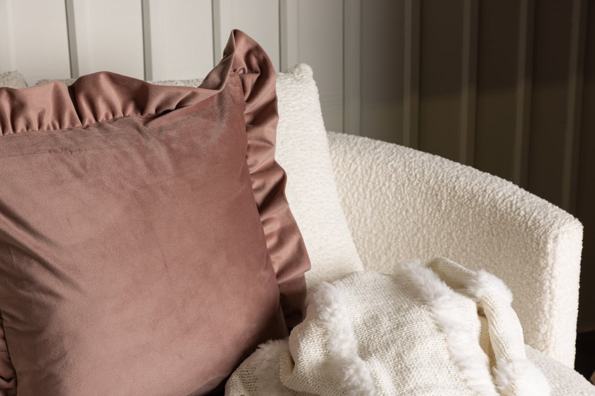 Kissenbezug Essence - 50x50 cm in Beige, Rosa und Weiß