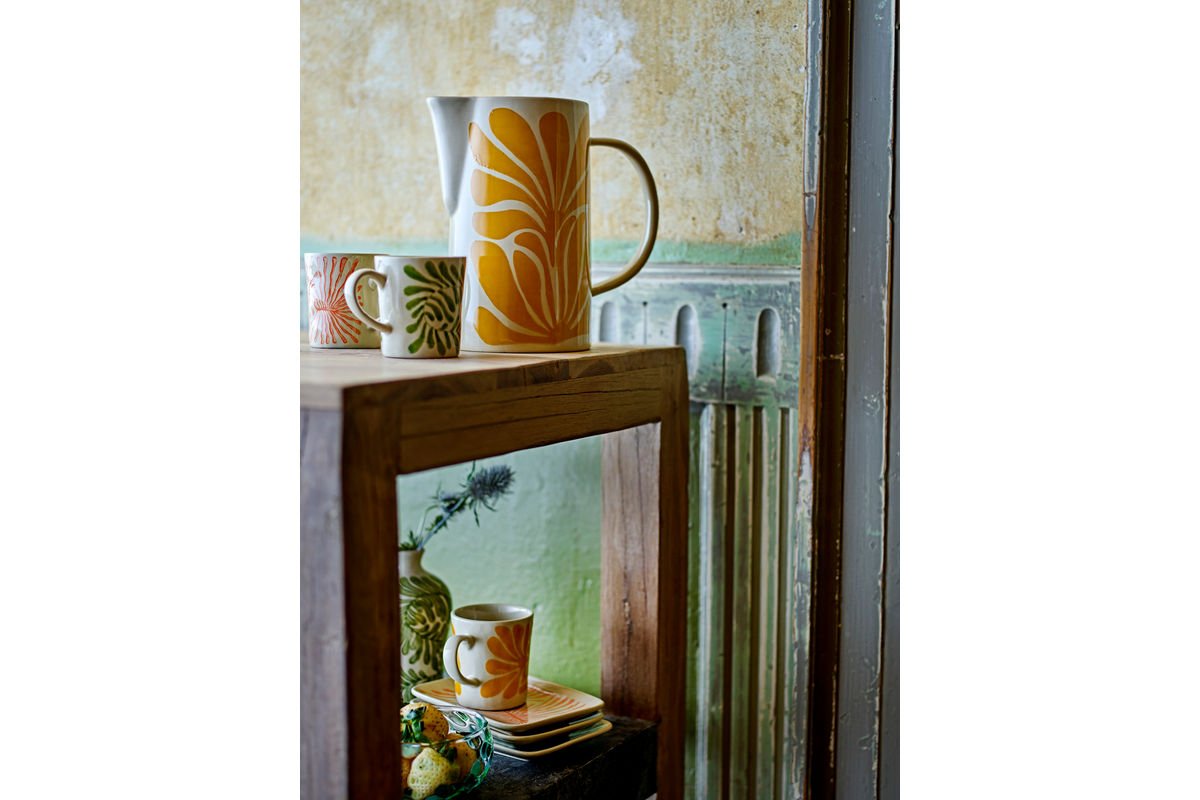 Krug Solis – handbemaltes Steingut in Gelb