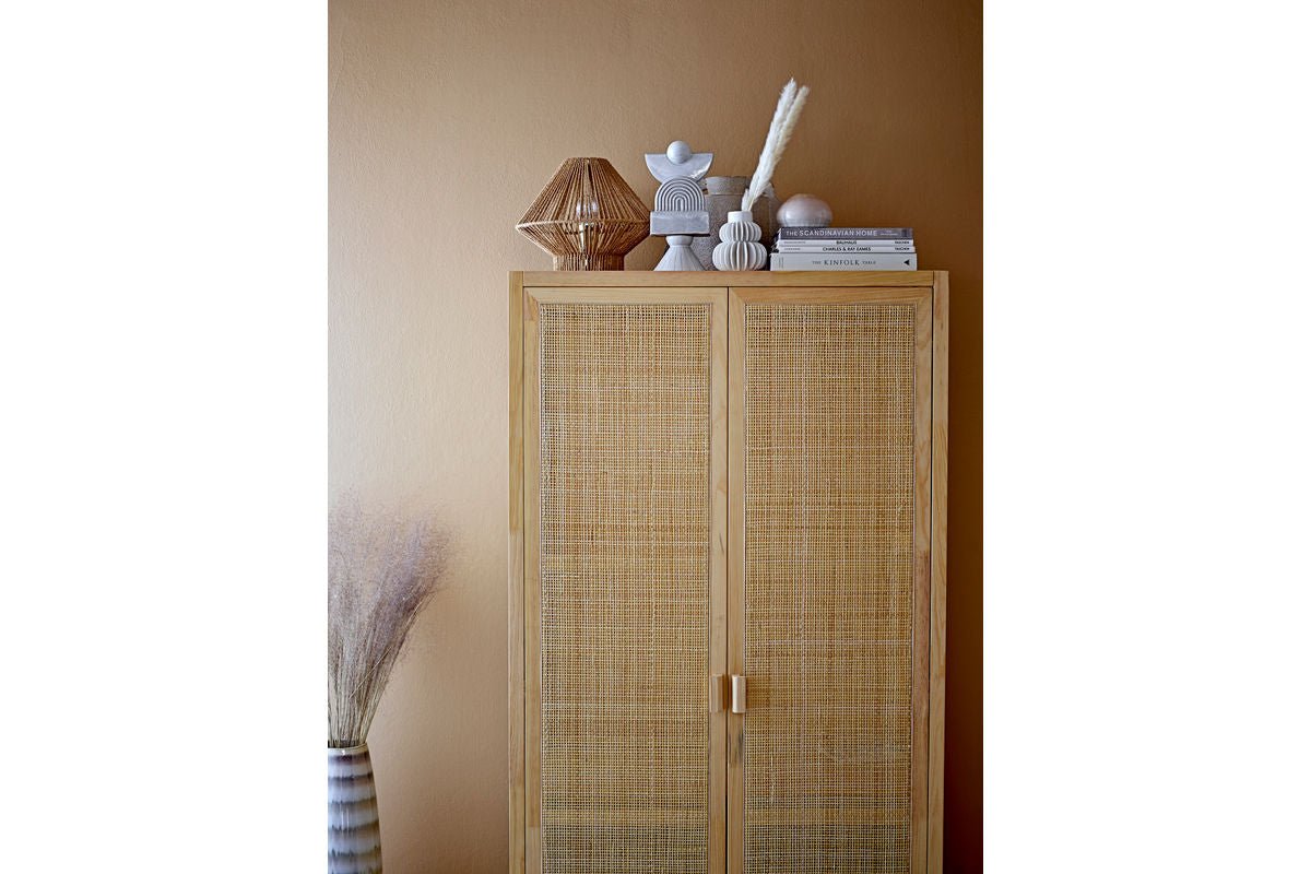 Vase „Nordia“ – Steingut in Weiß