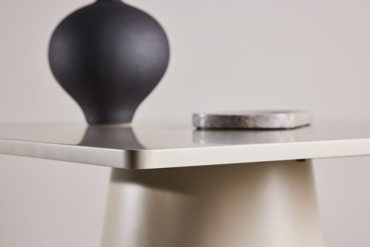 Esstisch Cubo – Quadratischer Design-Esstisch 80x80 cm in Beige