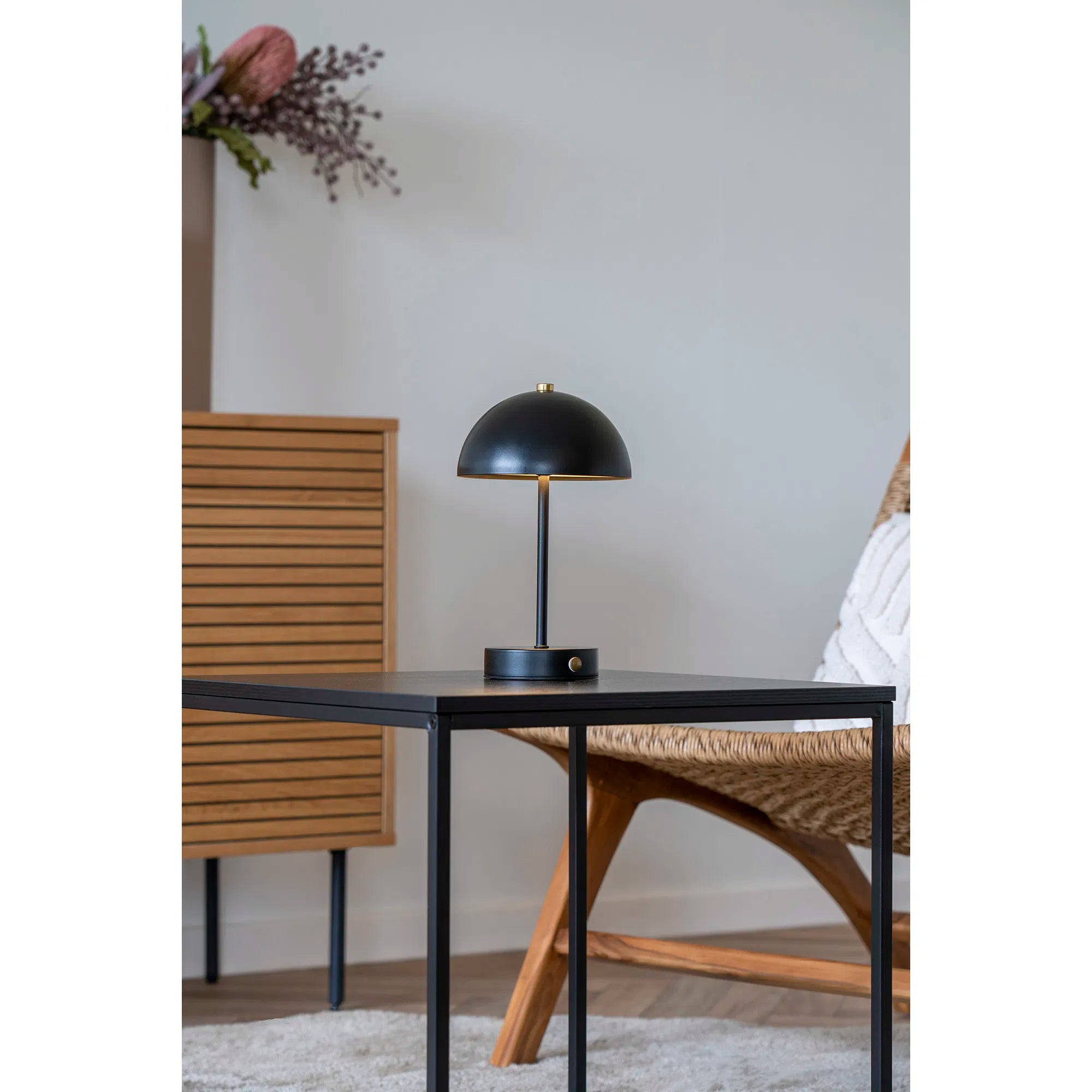 Tischlampe „Noelia“ – Zeitloses Design in Schwarz, Weiß oder Grün