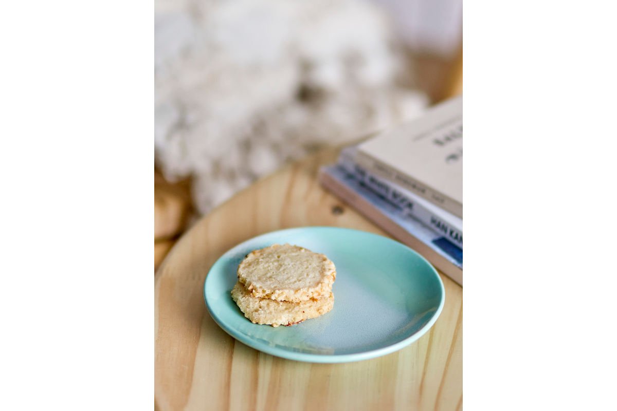 Teller Arvyn – aus Steingut gefertigt