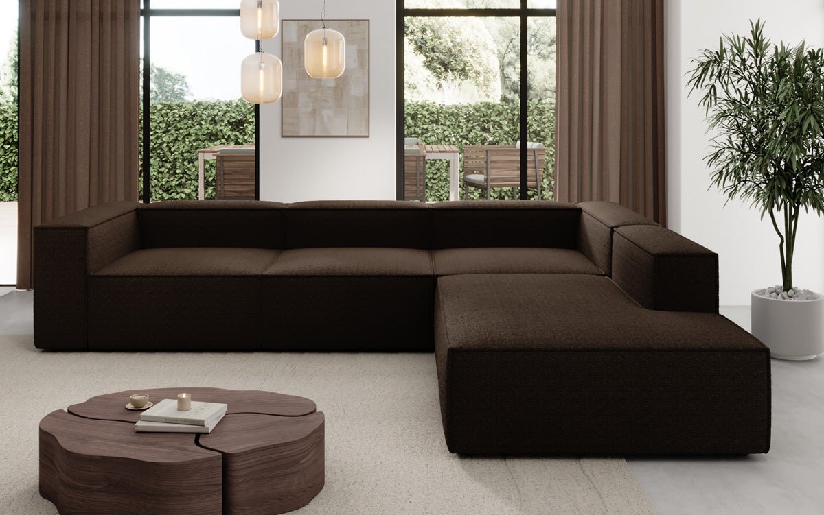 Designer Sofa Lesley L mit langer Ottomane in Bouclé