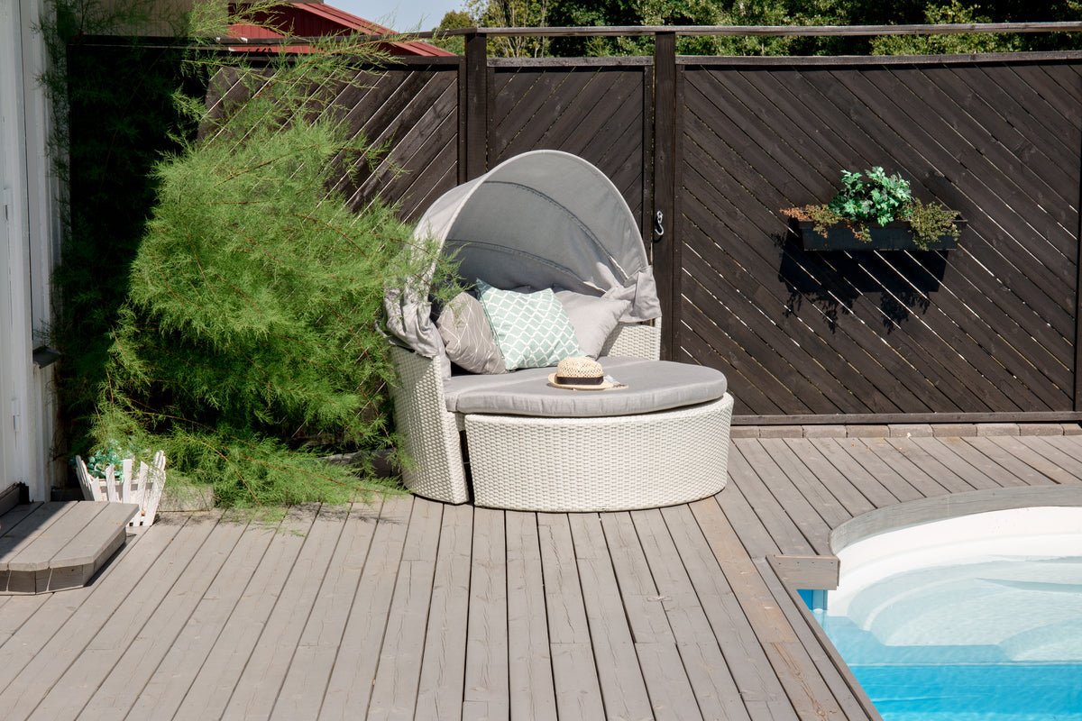 Sonnenliege Zelora- aus Kunsrattan inklusive Kissen