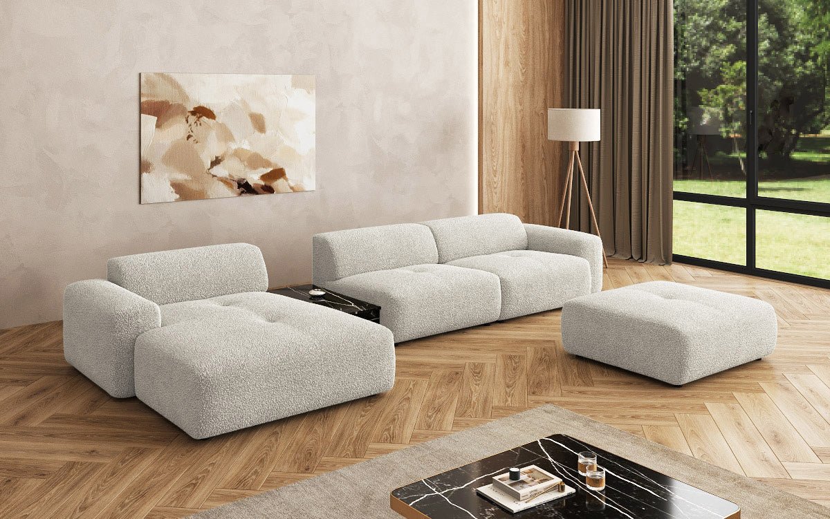 Designer Sofa Calm L mit Beistellhocker und Beistelltisch in Bouclé