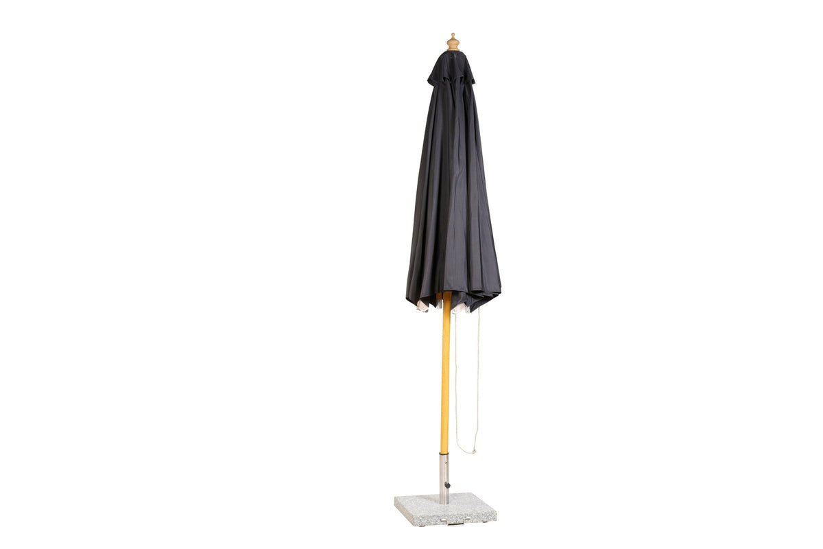 Sun Umbrella Azzura – Ø300 cm in Black with Beech Frame