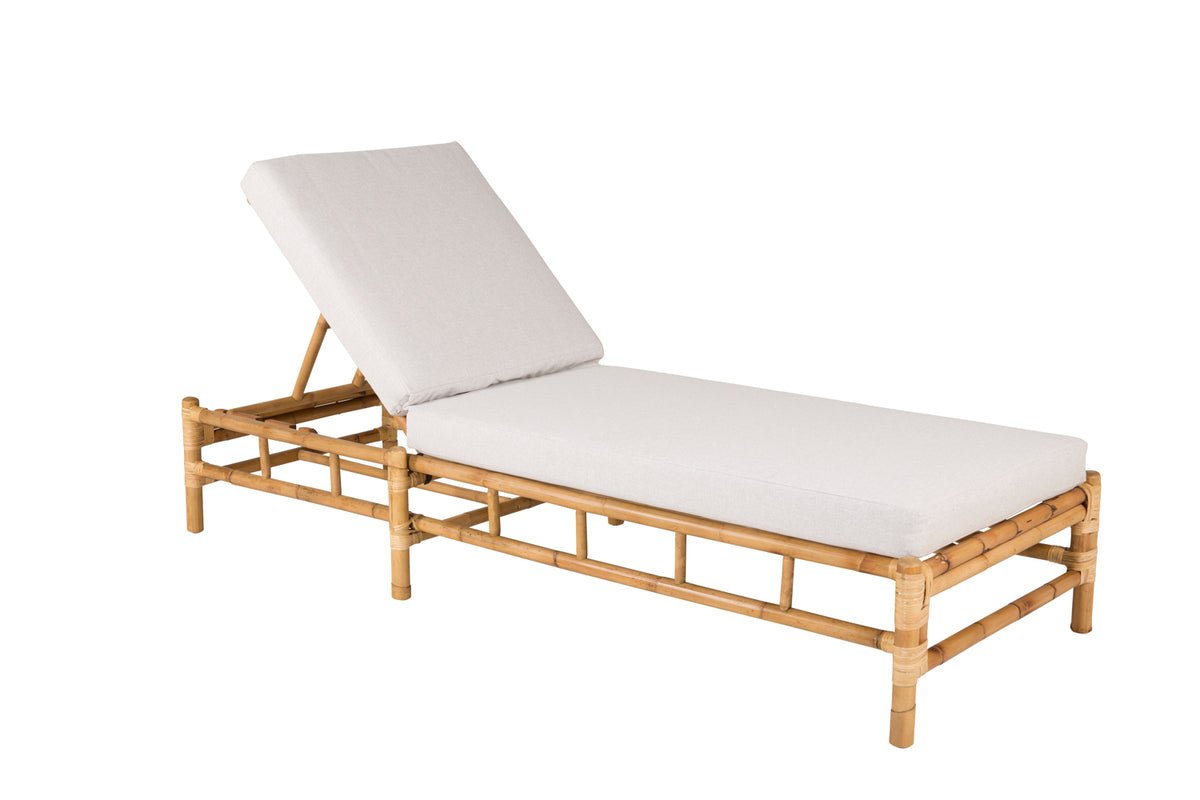 Sun lounger Verano - made of rattan with grey cushions