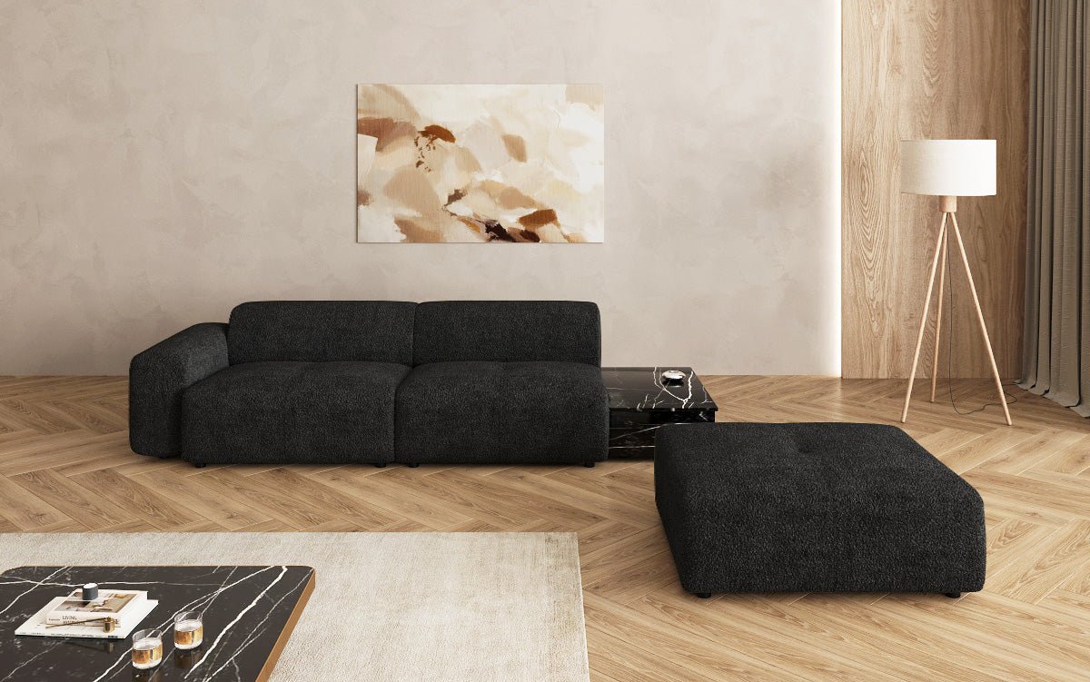 Designer Sofa Calm 3 Sitzer mit Beistellhocker und Beistelltisch in Bouclé