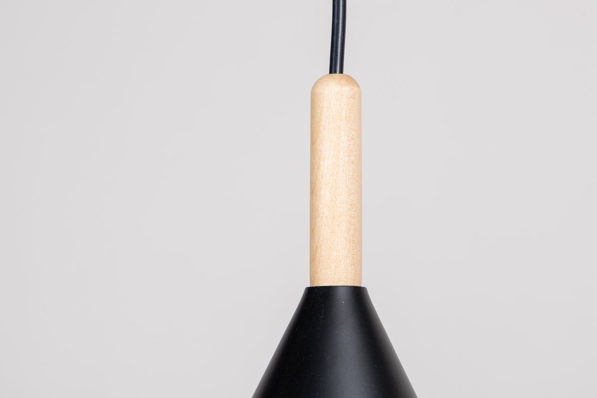 Pendant lamp "Kasase" – Elegant Black for more tranquility
