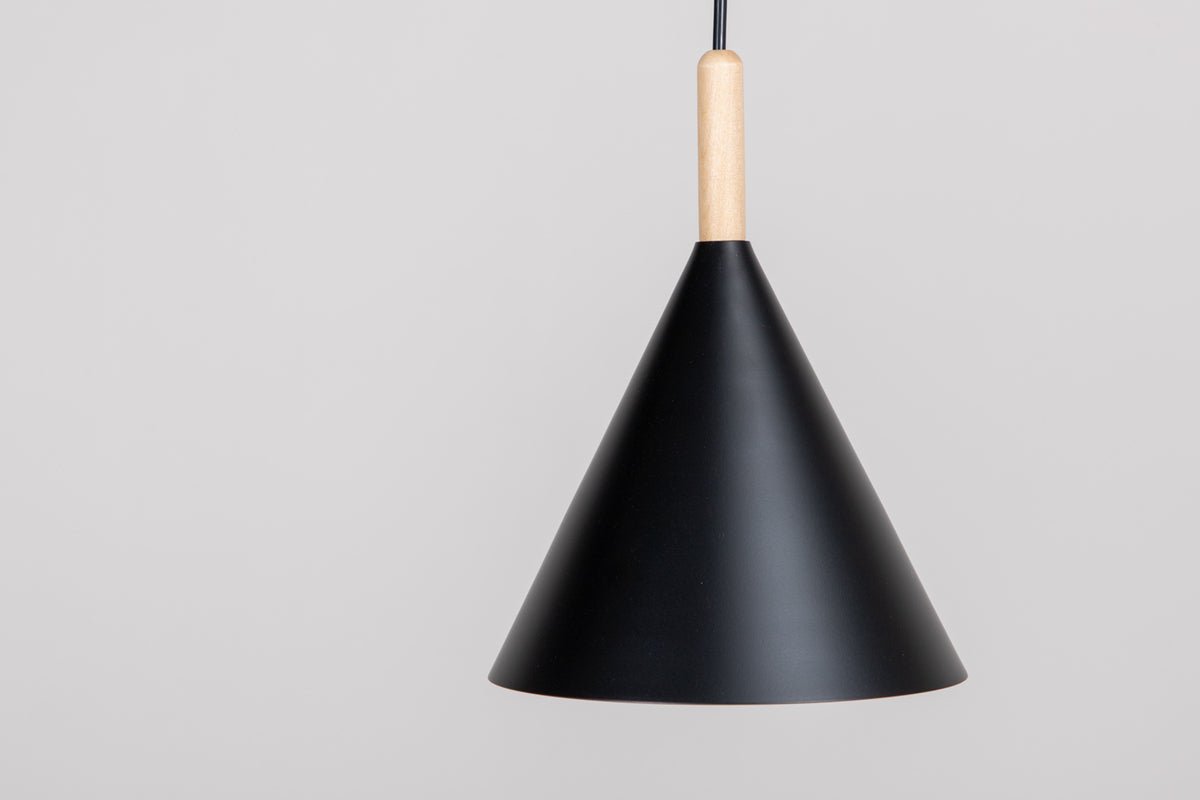 Pendant lamp "Kasase" – Elegant Black for more tranquility
