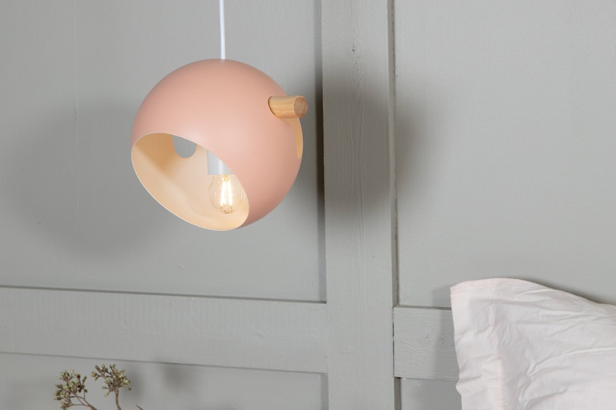 Pendant Light "Serengeti" – Trendy Old Rose with Walnut Details