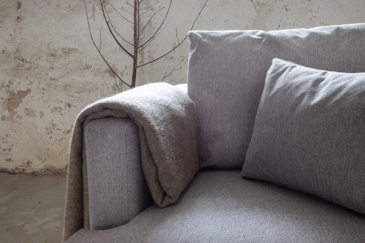 Armchair Asten - Available in 4 colors and various materials