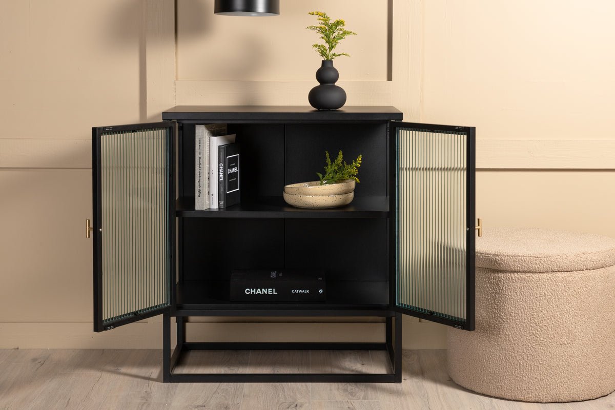 Chest of drawers Lenora – Modern Scandi with elegant retro touch