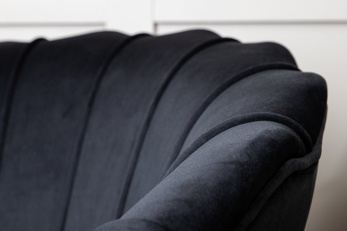 Armchair Celub - Available in 4 colors and 3 types of materials