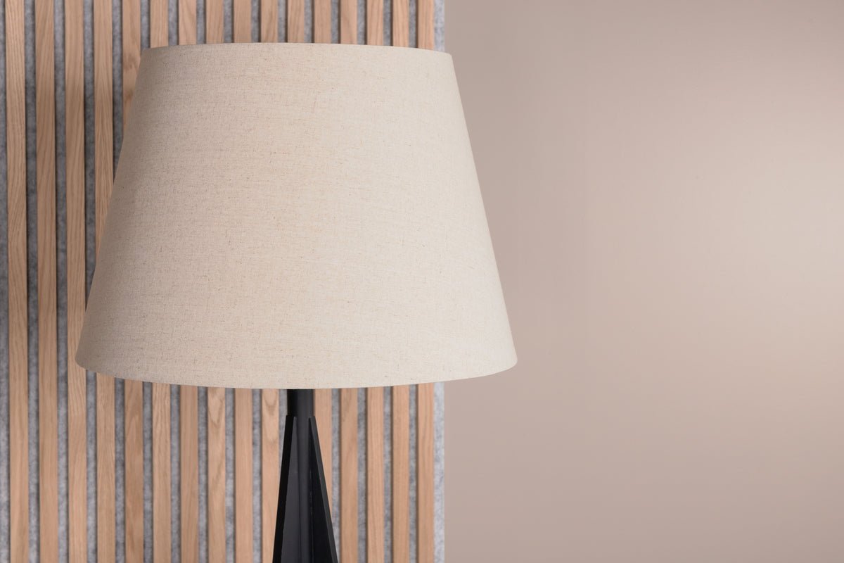 Floor lamp "Nora" – wooden legs and a gentle linen shade for clear moments