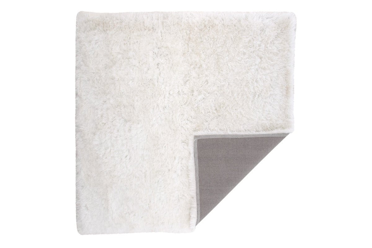 Carpet Auren – with glossy finish made of polyester