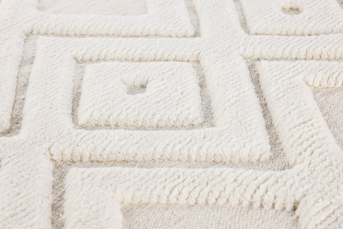 Rug Lora – with wool fringes