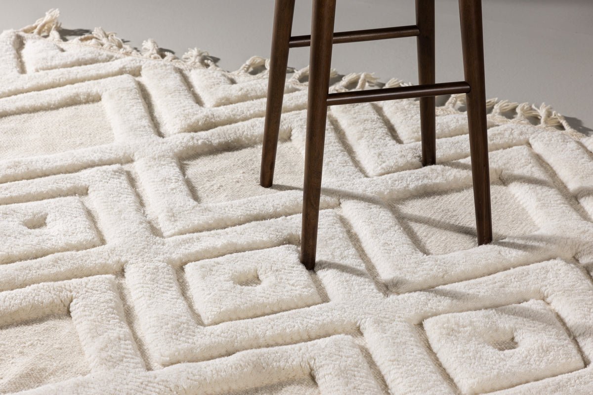 Rug Lora – with wool fringes