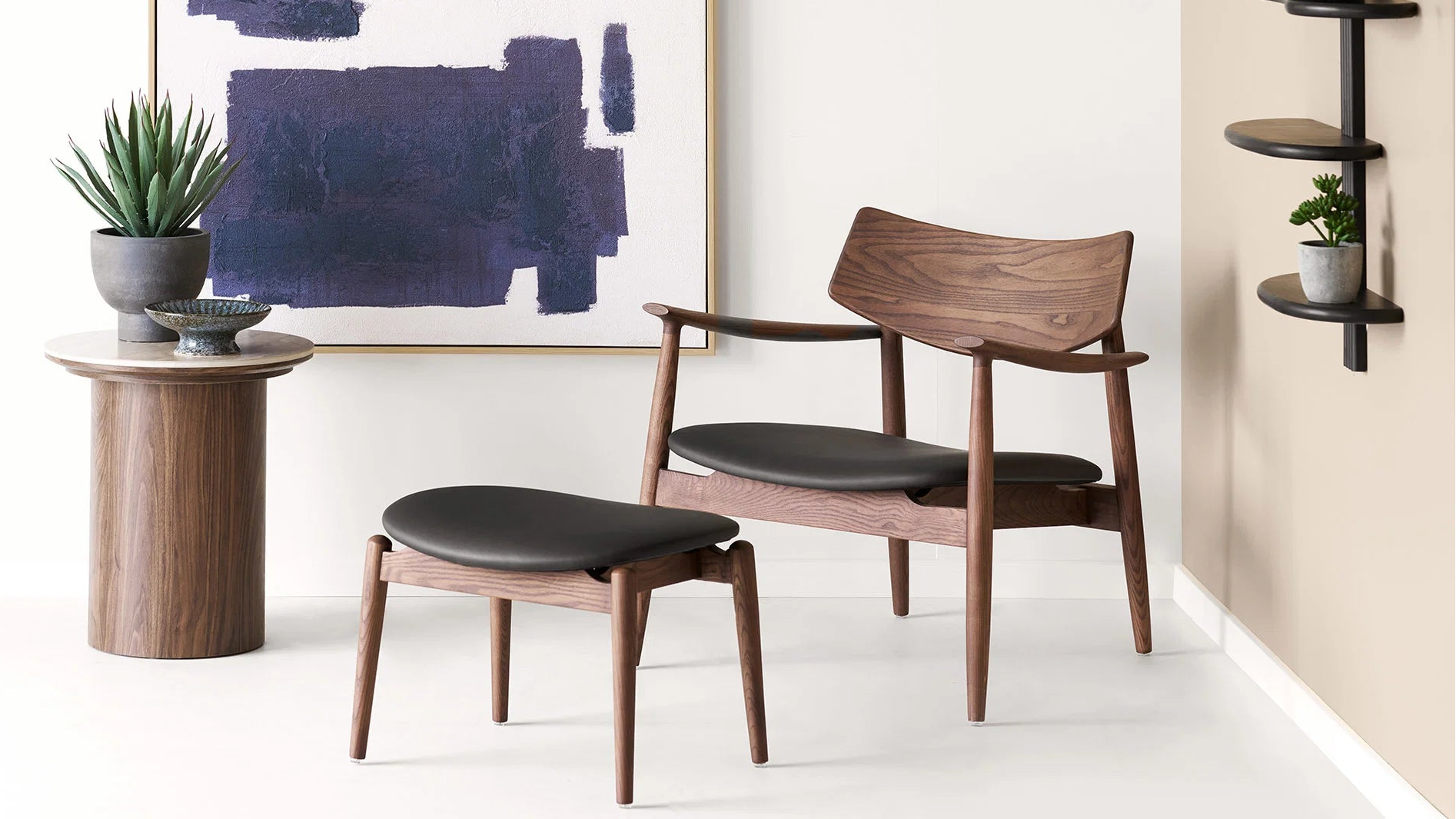 Side stool Niko - optionally with ash or oak wood legs
