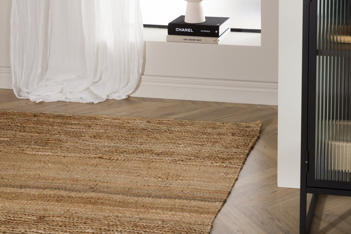 Carpet Julia – handwoven in natural color from jute