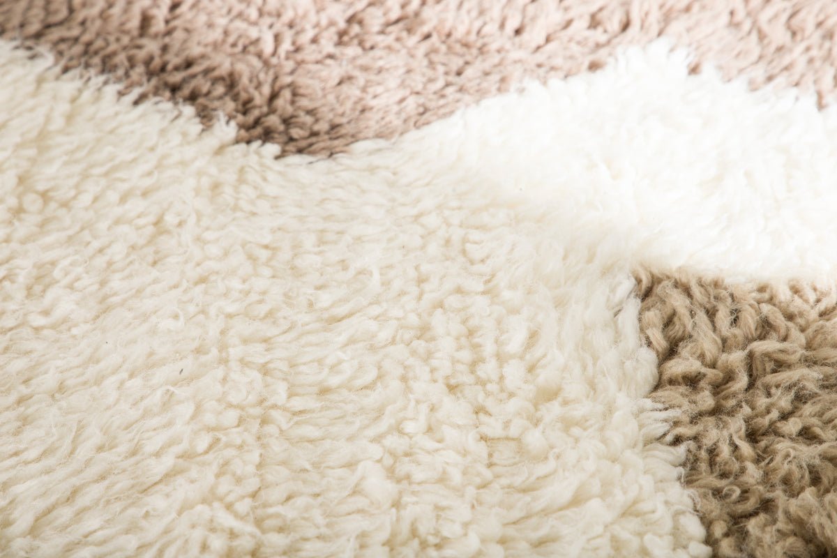 Carpet Naomi – with high pile made of wool