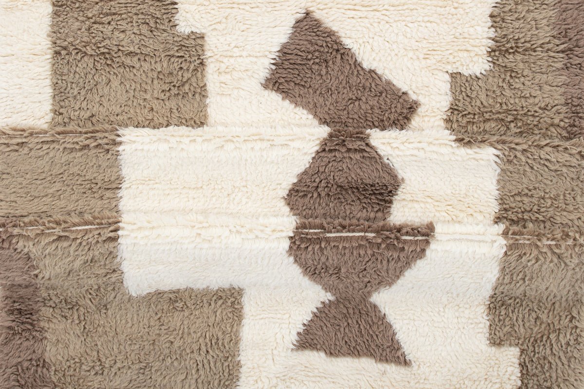 Carpet Naomi – with high pile made of wool