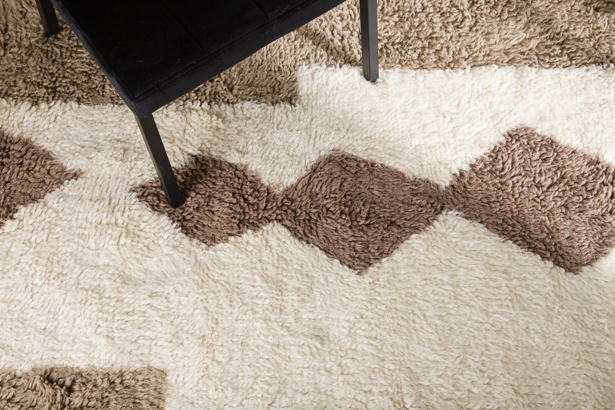 Carpet Naomi – with high pile made of wool