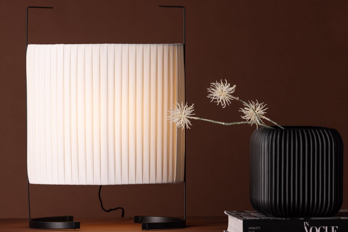 Floor lamp "Elvra" – fabric lampshade in Beige with black metal frame (height 48 cm)