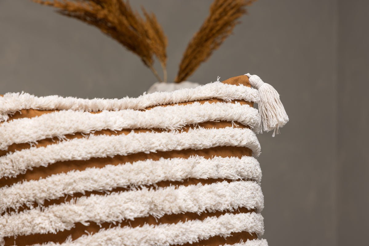 Cushion Cover Estilo - 45x45 cm with White-Brown Pattern