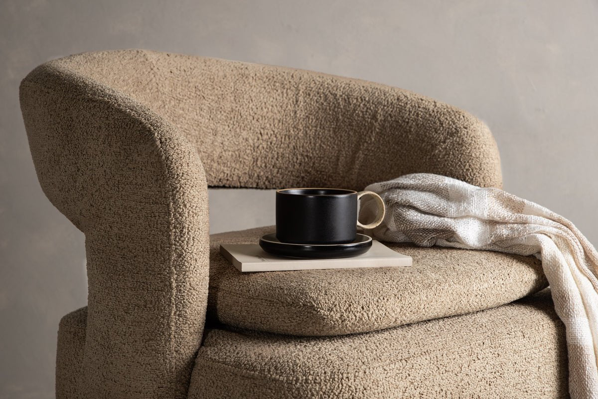 Designer lounge armchair Velina – modern bouclé armchair in four colors