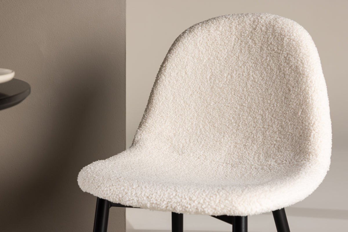 Kinderstuhl Pola  – 2er-Set in Weiß mit schwarzen Beinen