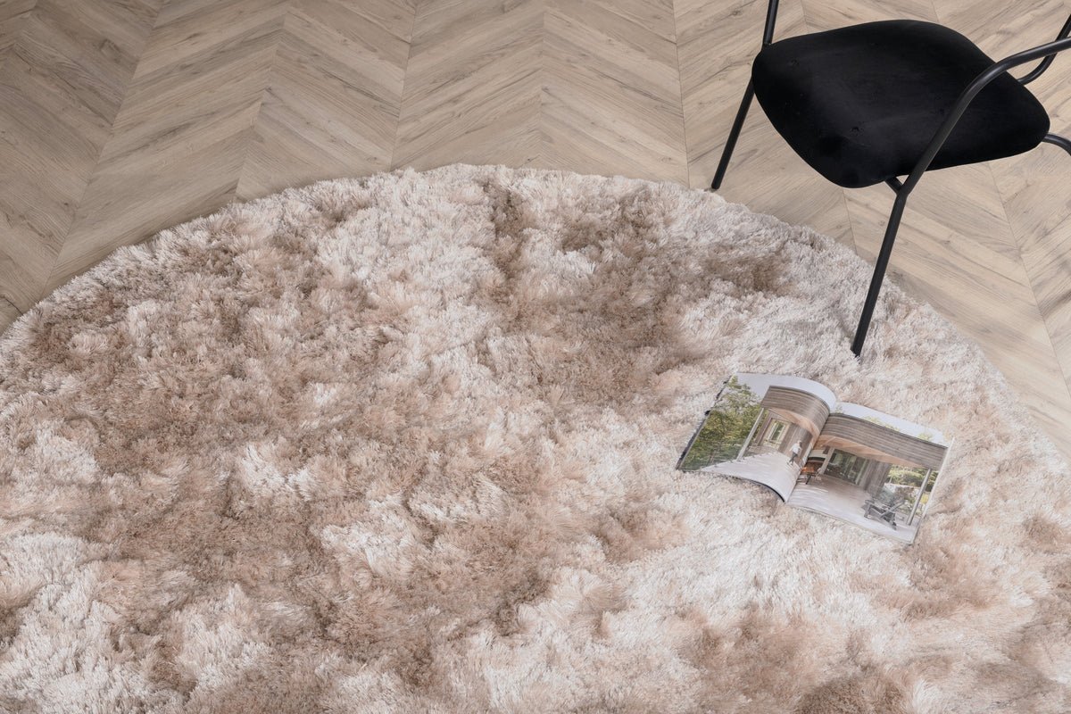Rug Anelie – round high-pile made of polyester