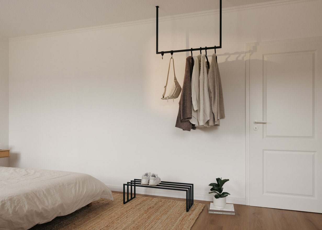 Garderobe/Kleiderstange Rubi – Hängendes Design aus Stahl