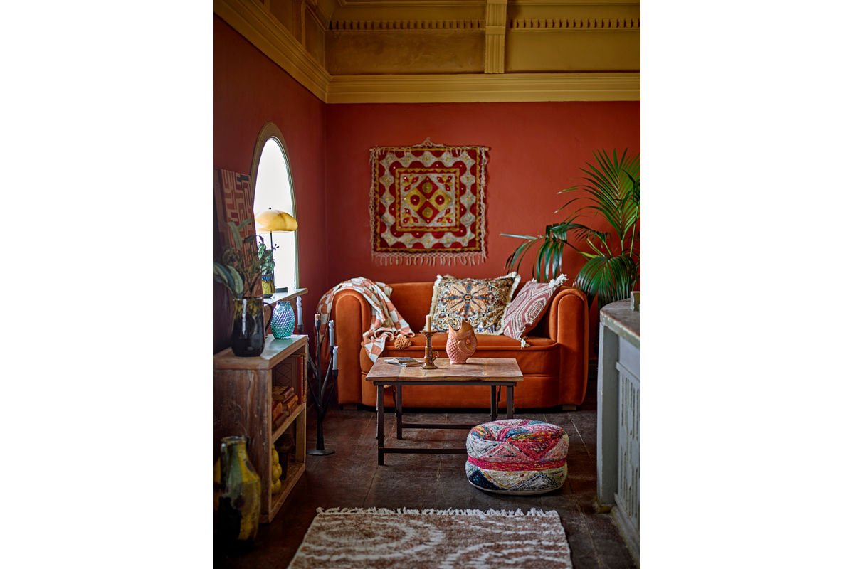 Maru Bedspread – Graphic Checkered Pattern in Brown and White