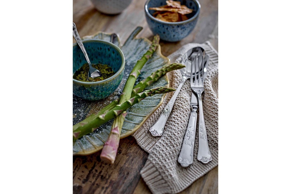 Servierplatte Sunae  - aus Steingut gefertigt - Blattform