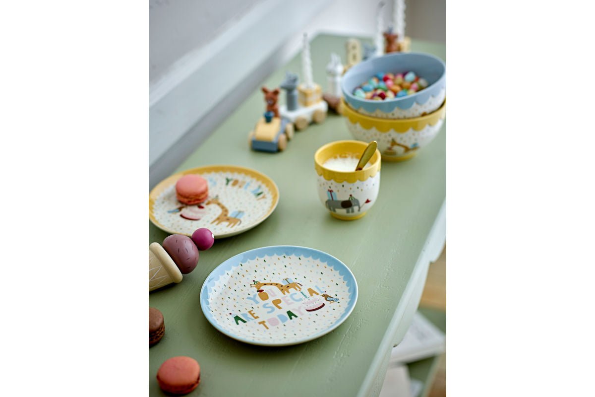 Eirvik Plate – Blue, made of stoneware