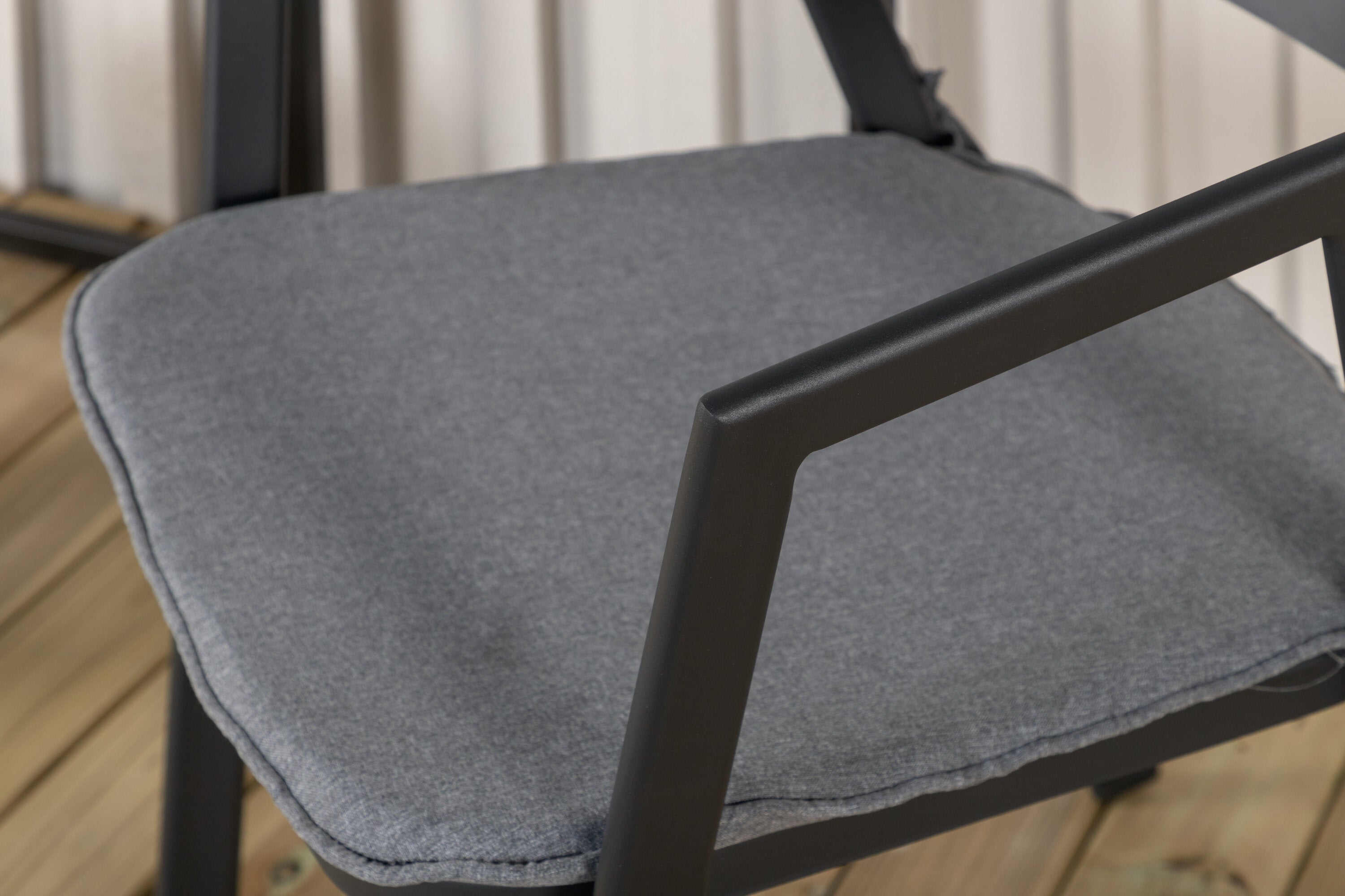 Garden chair Sylt - made of aluminum in Black