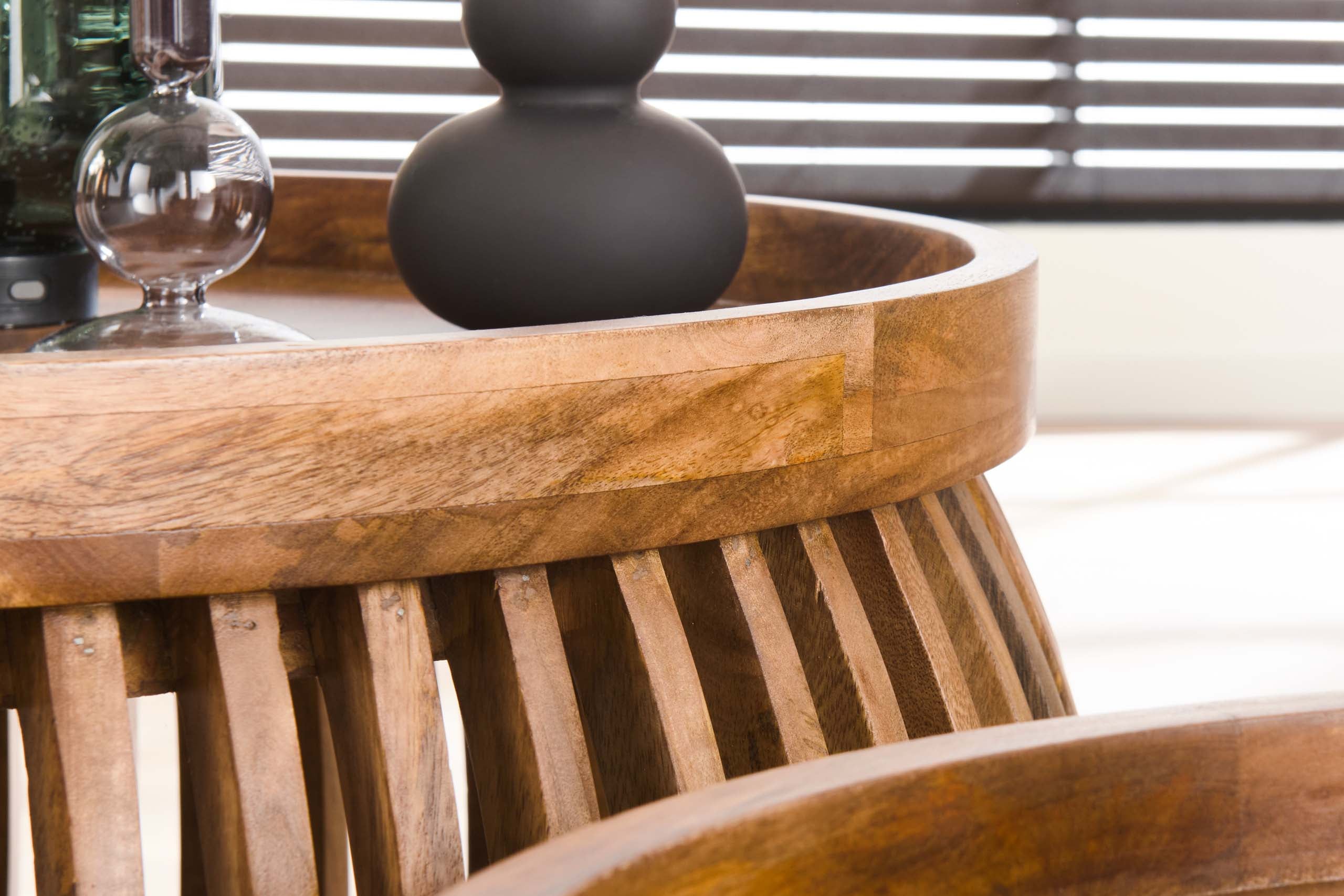 Coffee table Khamar - 2-piece set made of mango wood with bulbous base