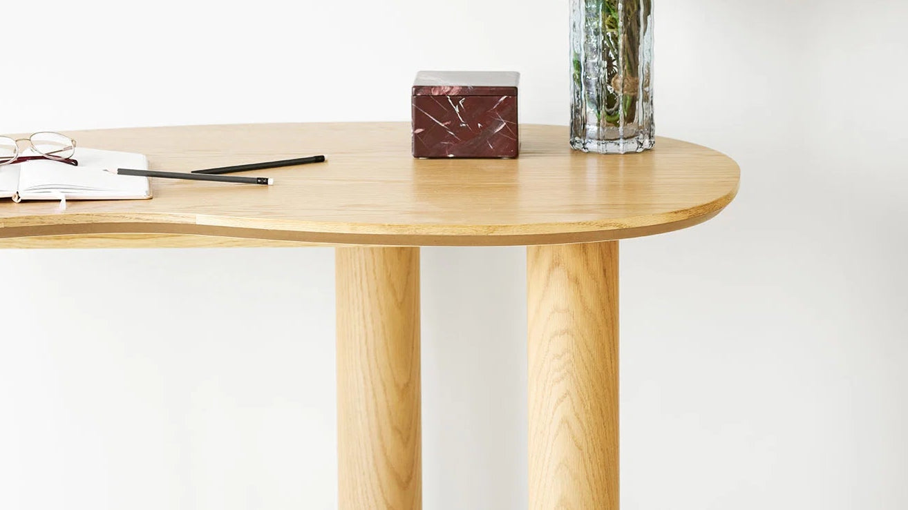 Desk Livorno - in oak veneer