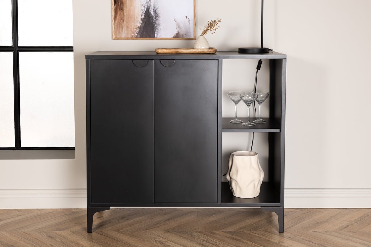 Nerano dresser – Black, industrial with modern loft charm