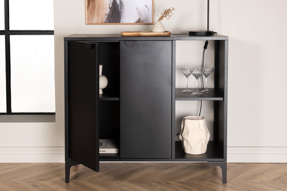 Nerano dresser – Black, industrial with modern loft charm