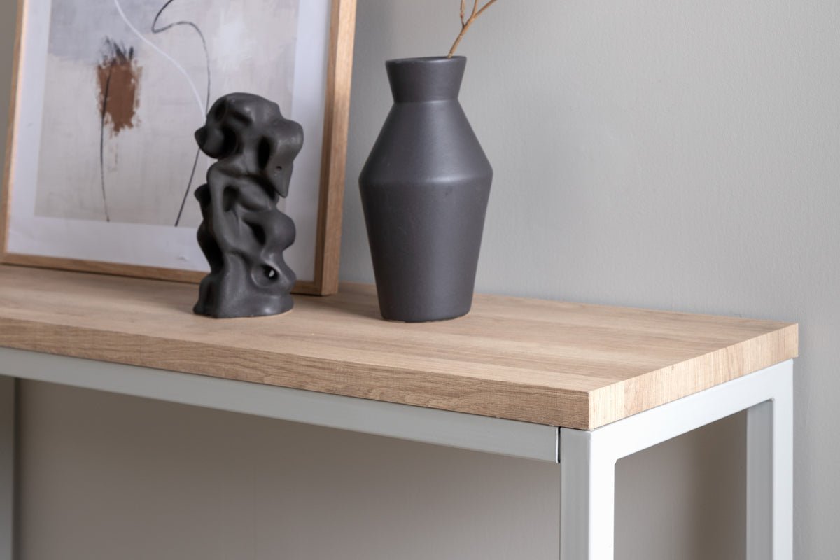 Side Table Regina – available in various colors