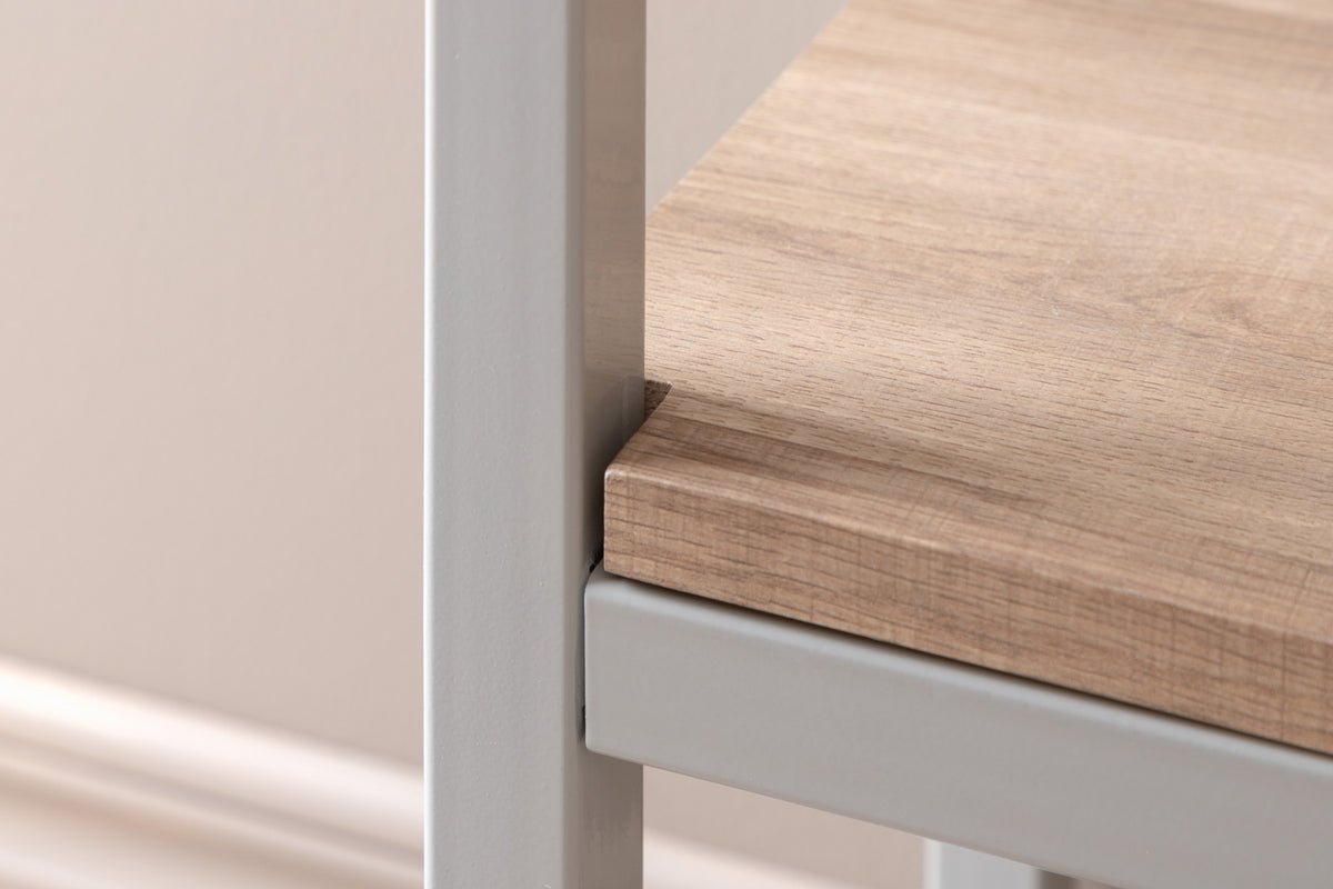 Side table Florin – simple & modern in two colors